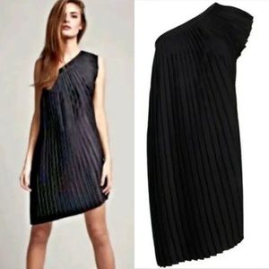 AllSaints Maia - Black Pleated Asymmetric One Shoulder Dress size 6